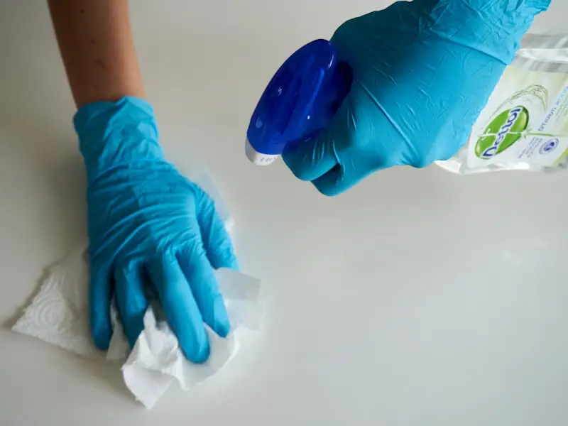 Cleaning & Detergents